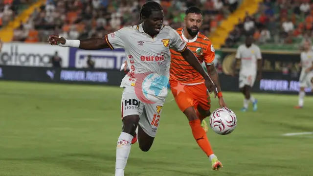 Alanya'da Nefes Kesen Düello: Alanyaspor ile Göztepe Yenişemedi