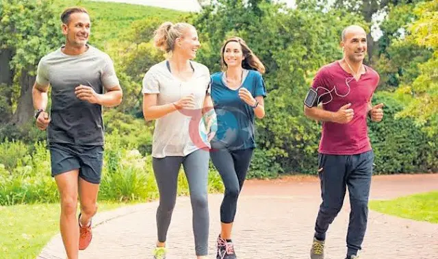 Салауатты және ұзақ өмір сүрудің құпиясы: күнделікті өмірде қолдануға болатын 4 алтын ереже