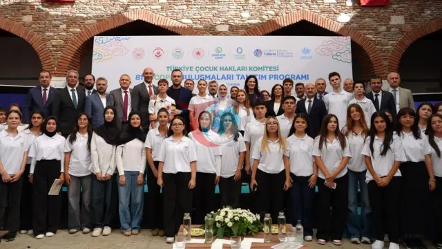 Emine Erdoğan'ın Sıfır Atık Vizyonuyla Çocuklar COP31 Yolunda: Aydın'da Dev Buluşma