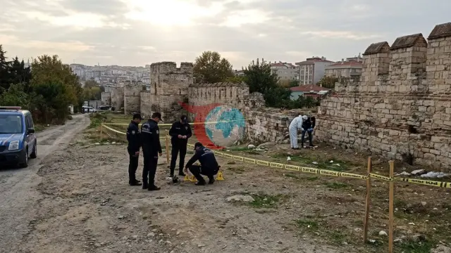 İstanbul'da Gizemli Ölümler: Başakşehir ve Fatih'te İki Erkek Cesedi Bulundu