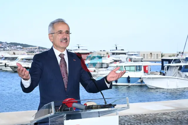 Denizcilik Sektöründe Dijital Devrim: Ödemelerin Yüzde 80'i İnternete Taşınıyor
