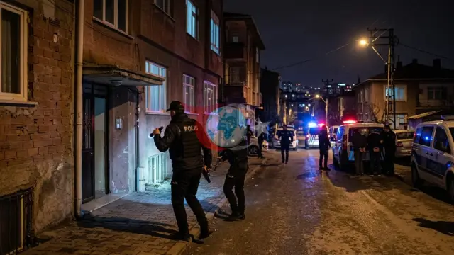FETÖ'nün Güncel Yapılanmasına Ağır Darbe: Ankara'da Hücre Evlerine Operasyon