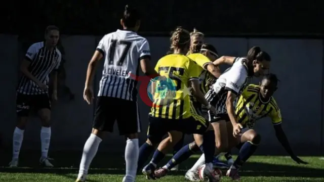 Kadın Futbol Süper Ligi'nde Derbi Heyecanı: Fenerbahçe Beşiktaş'ı Deplasmanda 3 Golle Geçti