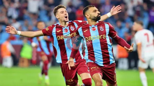 Trabzon'da Salah Kasırgası: Trabzonspor, Lider Galatasaray'ı 4 Golle Dağıttı!