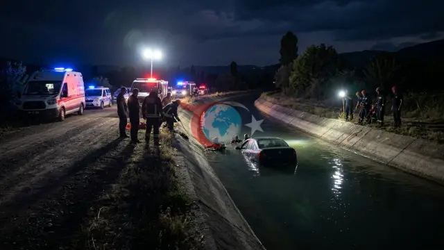 Gijäniň ýary Tokatda aýylganç hadysa: Suwaryş kanalyna uçýan awtoulagda 2 adam ýitdi
