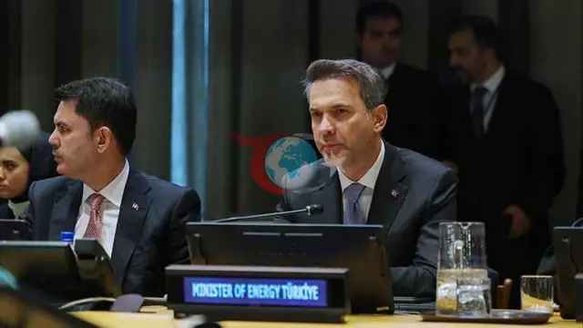 Turkiyaning 2040 yilgi energiya koʻrinishi: Vazir Bayraktardan 300 milliard dollarlik sarmoya va elektrlashtirish harakati