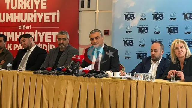 CHP Sözcüsü Müslim Sarı’dan Sert Sadakat Uyarısı: "Hiç Kimse Kendini Partinin Üzerinde Göremez"