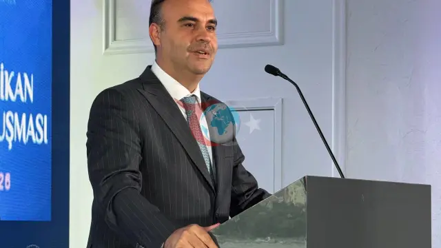 Ministr Kaçer Sene bermek bilen Hoş Habary berdi: Goranmak senagatynyň eksportynda iň gowy 10 maksat gaty ýakyn!