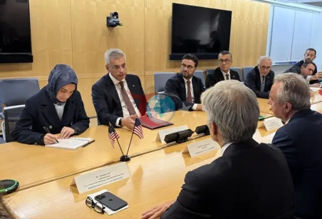 Bakan Memişoğlu ABD’de Robert F. Kennedy Jr. ile Görüştü: Sağlıkta Küresel İş Birliği Masada