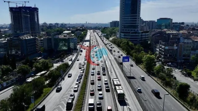 Sabah İstanbulda Bu Yollara Diqqət Edin: Fatih və Beyoğlunda Böyük Trafik Tənzimləməsi