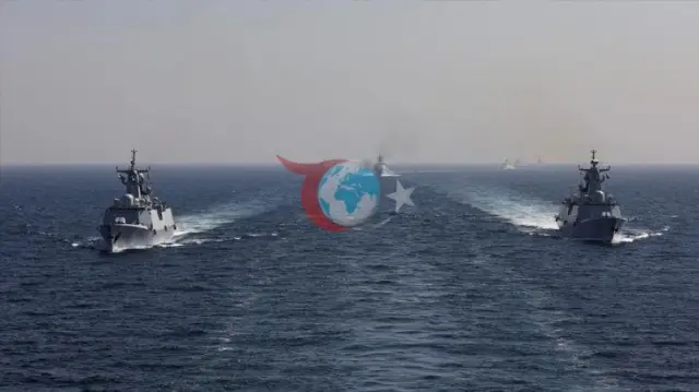 Umman Denizi'nde Sıcak Temas: Hindistan ve Pakistan Savaş Gemileri Çarpıştı