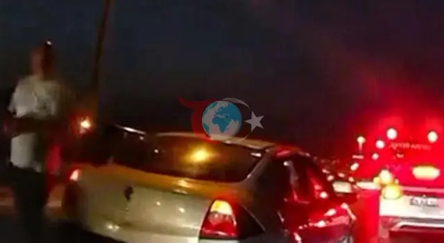 Adana'da Yol Verme Kavgasında Sahte Başkomiser Şoku: Ehliyet ve Ruhsat İstedi, Market Çalışanı Çıktı!