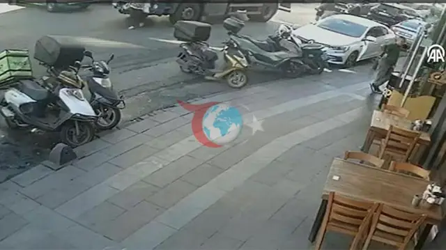 Küçükçekmece'de Feci Kaza: Belediye Tankerinin Çarptığı Kadın Hayatını Kaybetti