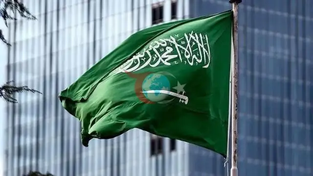 Saud Arabystanynda möhüm nebit liniýasy ýapyldy: Hussiler hüjüminden soň Gündogar-Günbatar liniýada duýduryş