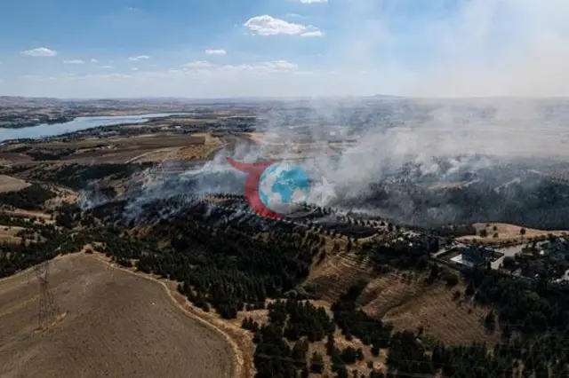 Ankara Gölbaşı'nda Korkutan Orman Yangını: Villalar Tahliye Edildi, Alevler Kontrol Altında