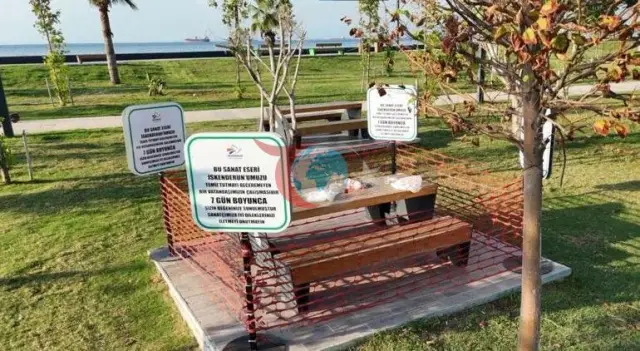 Hatayda çimərlikdə toxum daşları hasarlayanlara rekord cərimə: Ətrafı çirkləndirməyin xərci 8 min 687 TL oldu!