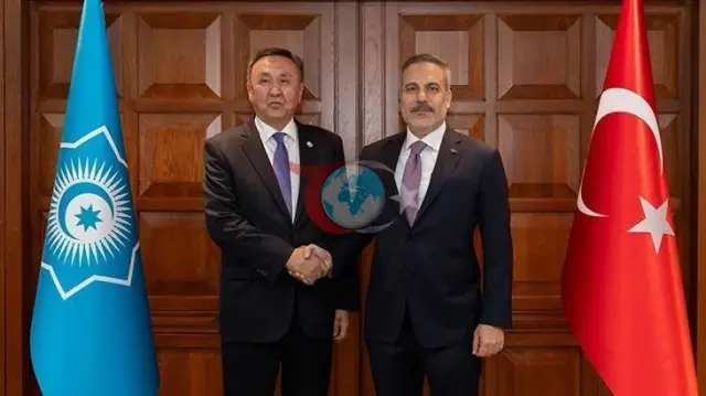 Dışişleri Bakanı Hakan Fidan, TDT Genel Sekreteri Ömüraliyev'i Ankara'da Kabul Etti