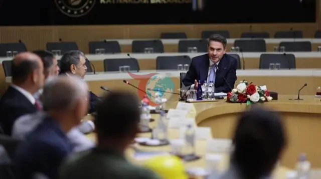 Vazir Bayraktar Doruk konchilarni qabul qildi: “Adolatli kurashingizda doim sizlar bilan birga edik”