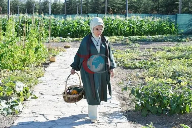 Emine Erdoğan, Türkiye Milli Botanik Bahçesi'ni Ziyaret Etti: Ata Mirası Tohumlar Toprakla Buluşuyor