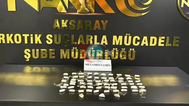 Aksaray'da Film Gibi Operasyon: Polisi Görünce Yarım Kilo Metamfetamini Yuttular!