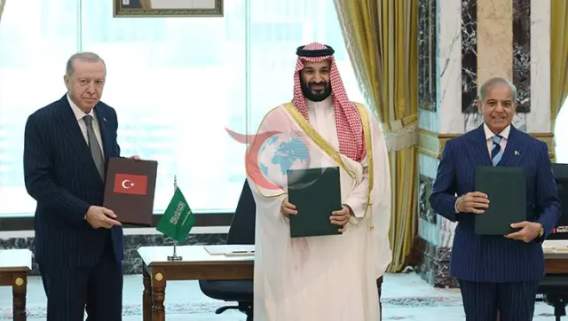 Türkiye, Pakistan we Saud Arabystany Stambulda duşuşýar: Mekgäniň bilelikdäki goranyş şertnamasyndaky taryhy sammit