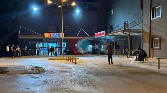 Sakarya'da Tavuk Fabrikasında Amonyak Sızıntısı: 15 İşçi Hastaneye Kaldırıldı