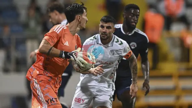 Kasımpaşa ile TÜMOSAN Konyaspor Yenişemedi: Sessiz Gece Puanları Paylaştırdı