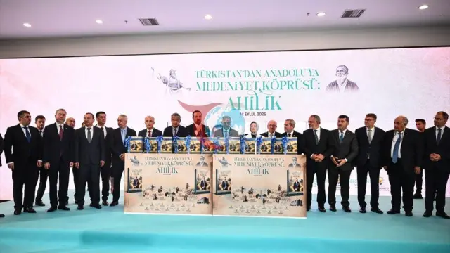 Türkistan'dan Anadolu'ya Gönül Köprüsü: "Ahilik" Kitabı ve Belgeseli Tanıtıldı