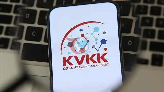 KVKK'dan E-Ticaret Platformuna Ceza: Müşteri Bilgilerini Açıkta Bırakan Satıcıya 200 Bin TL Yaptırım