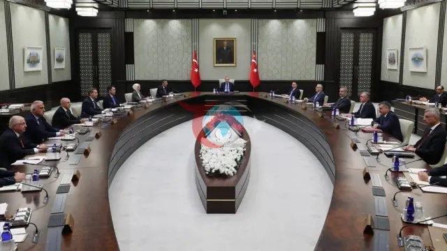 Prezident kabineti kritik gündəmlə toplandı: Beştepedə sıx iş başladı