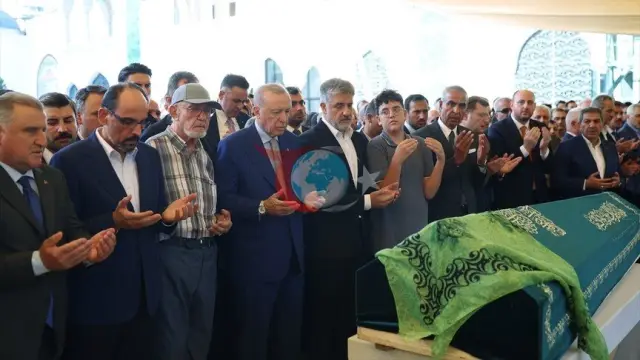 Prezident Ərdoğan millət vəkili Emin Önenin qızı Fatma Zehra Önenin dəfn mərasimində iştirak edib.