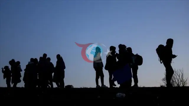 Beyaz Saray Web Sitesinde Göçmen Karşıtı Oyunlar: "Duvarı İnşa Et" ve "Rio Koşusu" Gündemde