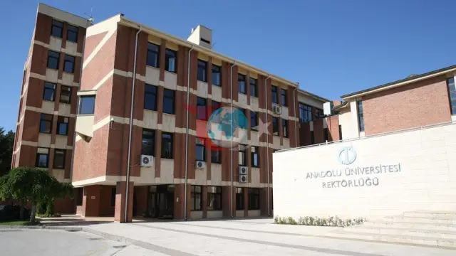 Anadolu Üniversitesi AÖF Öğrenci Affı Başvuruları Başladı: İşte Kayıt Tarihleri ve Detaylar