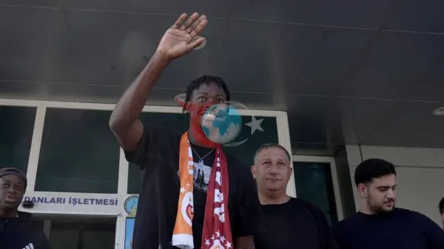 Galatasaray'ın Yeni Fransız Savunma Duvarı: El Chadaille Bitshiabu Tarihe Geçti