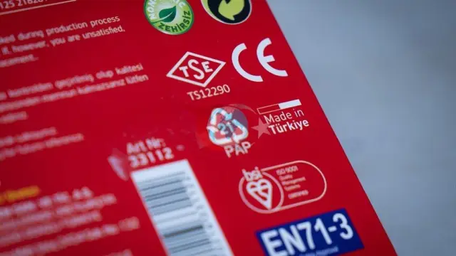 Okul Alışverişinde Hayati Uyarı: Çocuklarınızı Kimyasal Tehlikelerden Korumak İçin TSE ve CE İşaretlerine Dikkat Edin