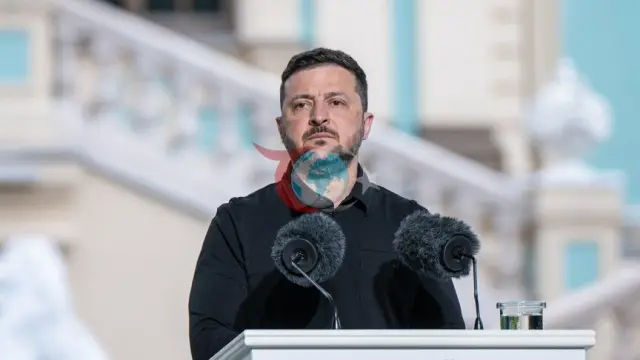 Ukrayna’dan Rusya’nın Kalbine Ağır Darbe: Zelenskiy 16 Kritik Hedefin Vurulduğunu Açıkladı