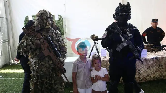 JÖAK'ın Yerli ve Milli Silah Teknolojileri Malazgirt Zaferi Etkinliklerinde Gövde Gösterisi Yaptı