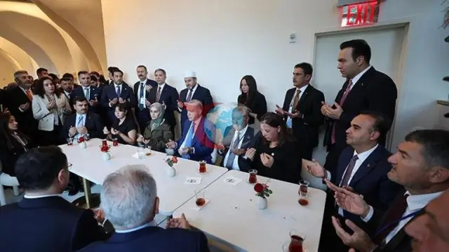 Cumhurbaşkanı Erdoğan New York'ta Vatandaşlarla Bir Araya Geldi