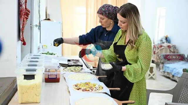 Gücüksu Mahallesi'nde Tepkilere Rağmen Açılan Pizza İşletmesi Yoğun İlgi Görüyor