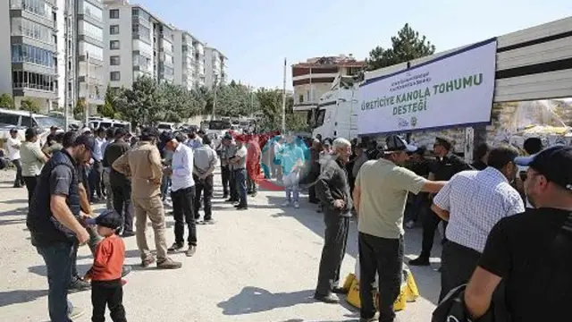 Ankara Büyükşehir Belediyesi 583 Üreticiye Kanola Tohumu Dağıttı