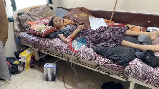 Gazze'de İsrail Ateşiyle Felç Olan 10 Yaşındaki Rital Tedavi İçin Yardım Bekliyor
