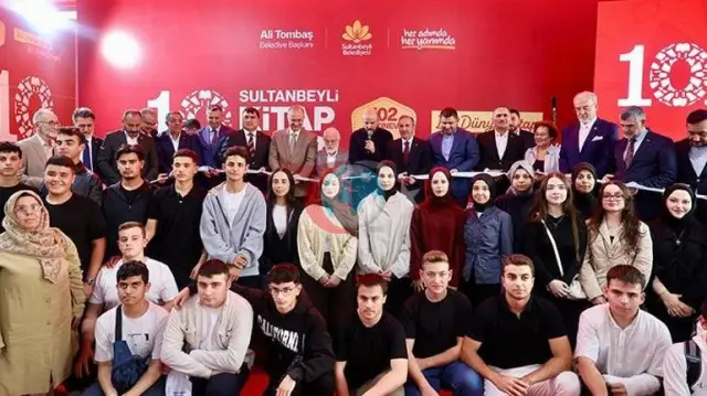 Sultanbeyli 10. Kitap Fuarı Kapılarını Açtı: Bilal Erdoğan Açılışta Konuştu