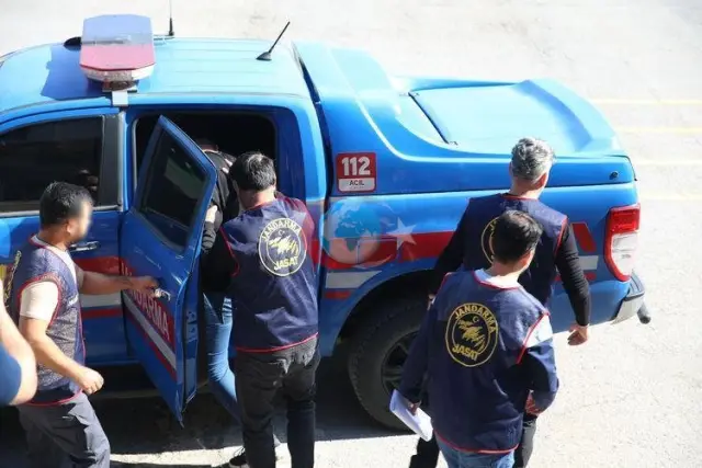Manisa'da 11 Yıllık Faili Meçhul Meral Babacan Cinayeti Ayna Çerçevesinden Yola Çıkılarak Aydınlatıldı