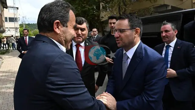 Adalet Bakanı Akın Gürlek Şehit Er Faik Yüce'nin Ailesini Ziyaret Etti