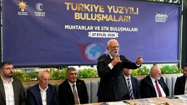 AK Partiya Ümumi Başçı Köməkçisi Mustafa Elitaş Başakşehirdə Gündəmlə əlaqədar açıqlamalar verib