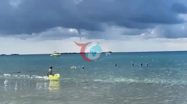 Alanyada Dənizdə Yaranan Tornado Maraqla İzlənib