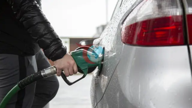 İngiltere'de Dizel Fiyatları Litre Başına 1,99 Sterlini Aşarak Rekor Kırdı