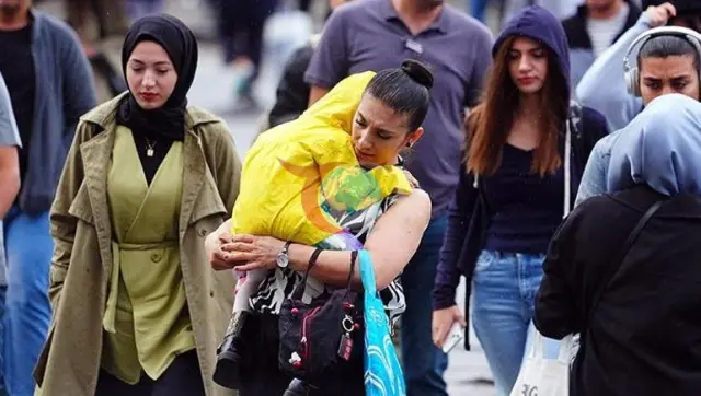 İstanbul üçün Güclü Yağış və Külək Xəbərdarlığı: Çərşənbə axşamı gününə qədər davam edəcək