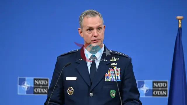 NATO'dan AB'ye Savunma Yapılanması Uyarısı: "İttifak ile Rekabet Halinde Olmamalı"