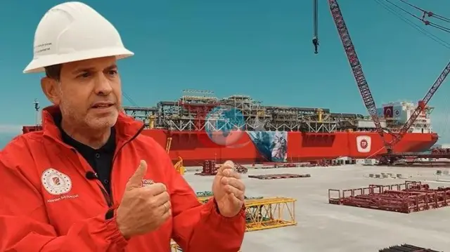 Bakan Bayraktar Türkiye'nin Enerjide Kendi Kendine Yeten Bir Ülke Olacağını Açıkladı